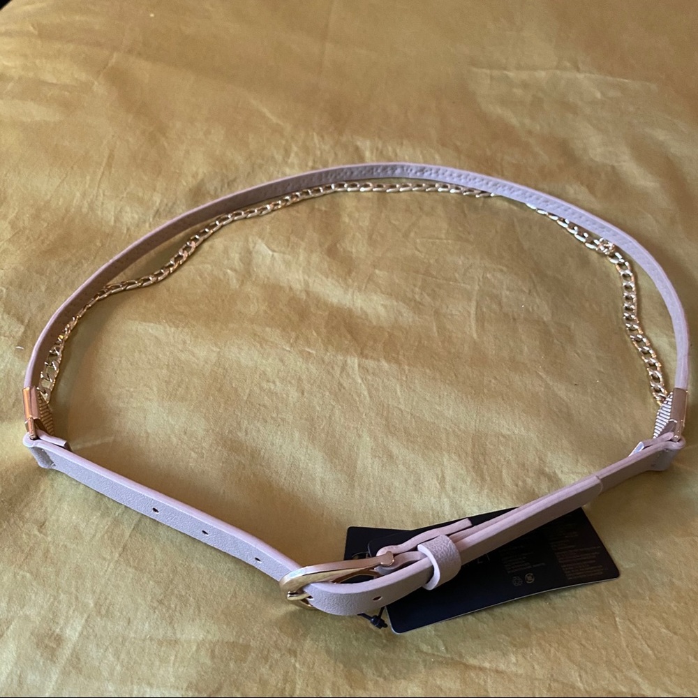 Nude/Gold Chain Belt